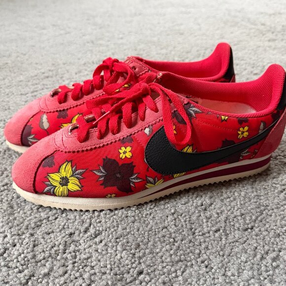 Nike Classic Cortez Other - Nike Classic Cortez Nylon QS "Aloha Pack" Sneakers - Men's Sz 10 1/2 - Univ. Red